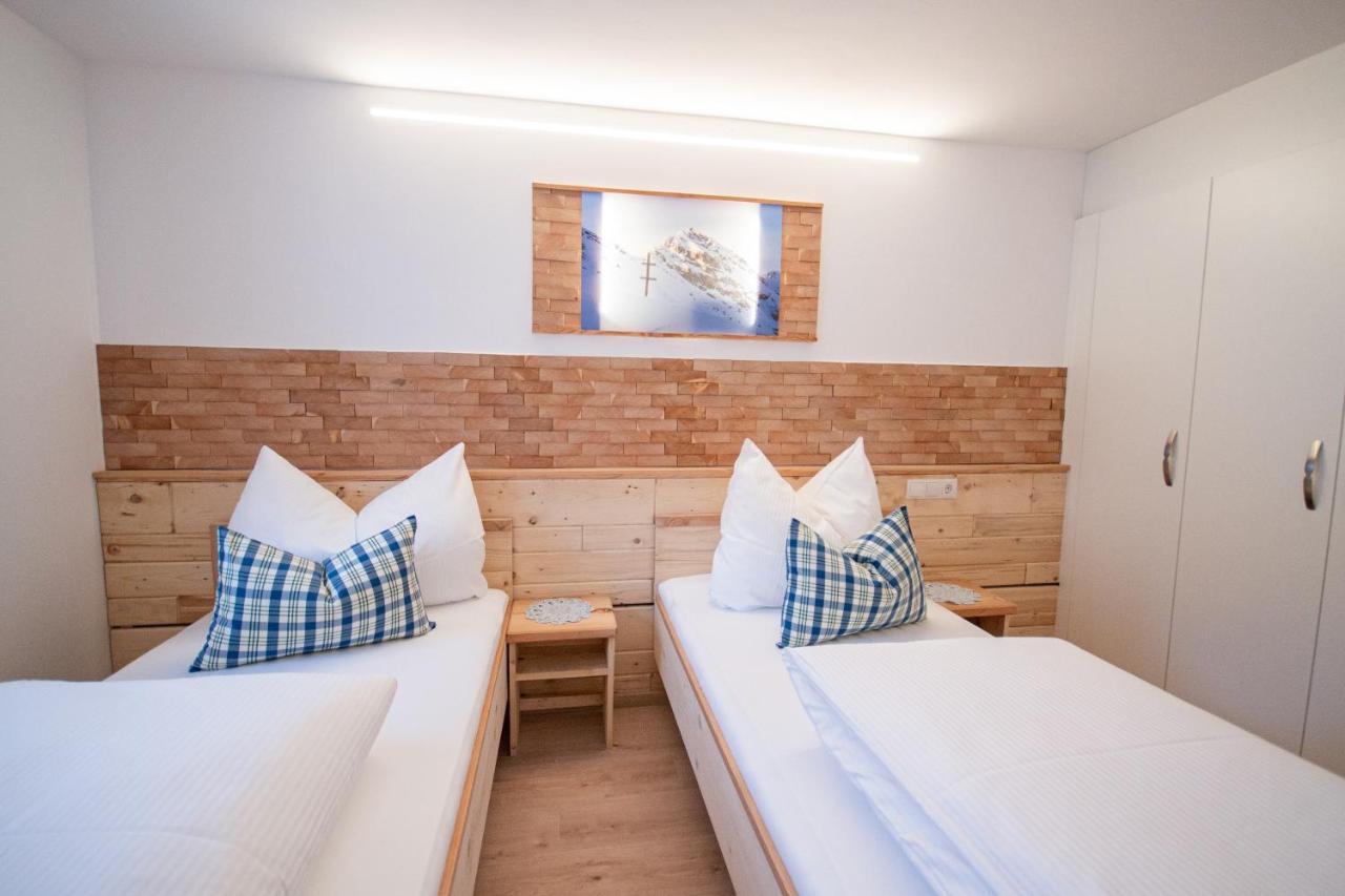 Haus Staud Apartamento Schmirn Exterior foto